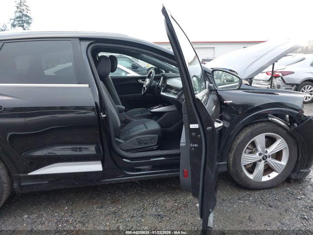 2024 AUDI Q4 E-TRON WA1KUBFZ6RP035901 Photo 4