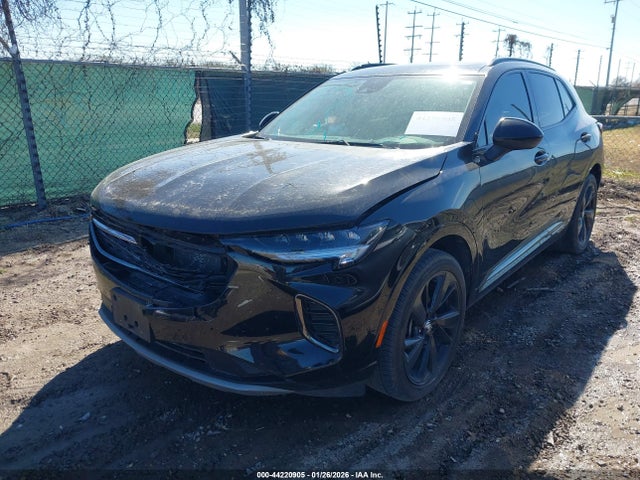 2023 BUICK ENVISION LRBFZNR4XPD127536 Photo 1