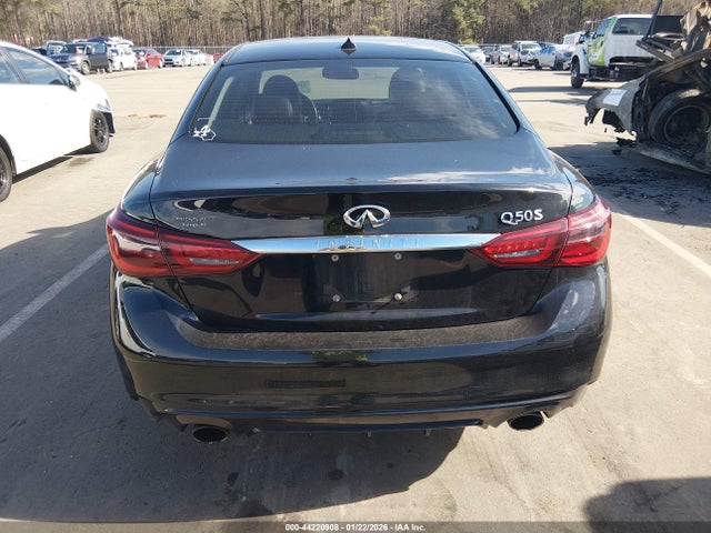 44220908 :رقم المزاد ، JN1EV7AP1JM358507 vin ، 2018 Infiniti Q50 3.0t Sport مزاد بيع