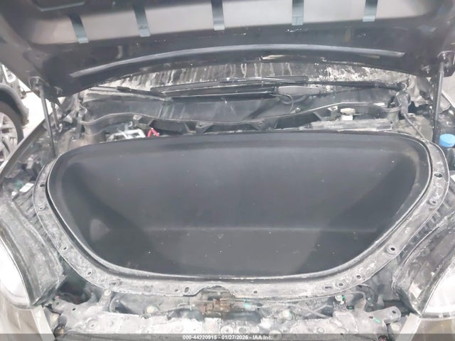 2016 TESLA MODEL X 5YJXCAE24GF008216 Photo 9