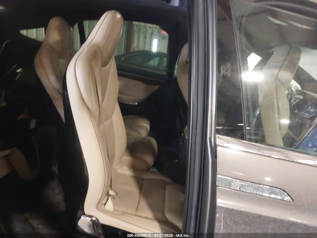 2016 TESLA MODEL X 5YJXCAE24GF008216 Photo 7