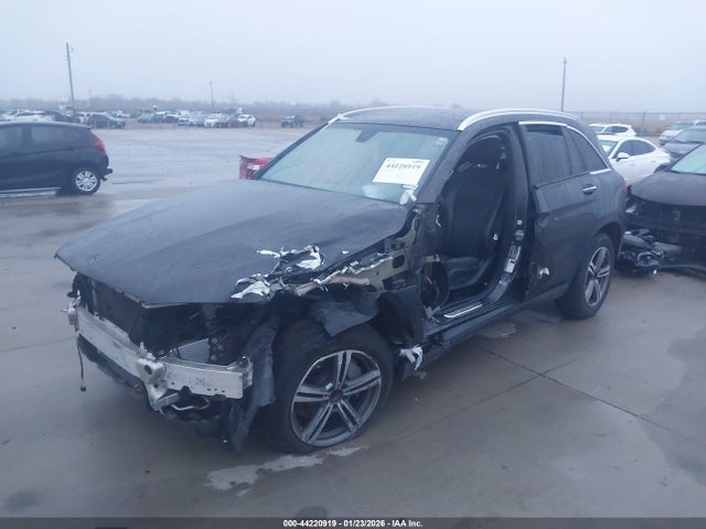 Aukcja sprzedaży 2020 Mercedes-benz Glc 300, vin: WDC0G8DB7LF695613, numer aukcji: 44220919