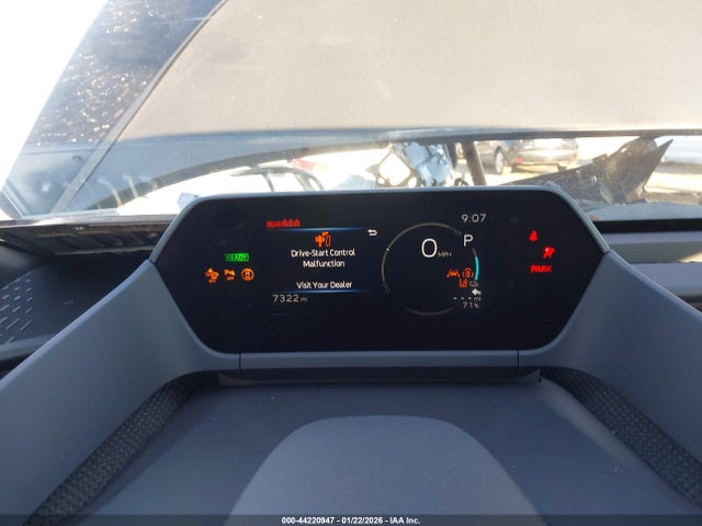 2025 Subaru Solterra Limited მანქანა იყიდება აუქციონზე, vin: JTMABABA9SA104929, აუქციონის ნომერი: 44220947