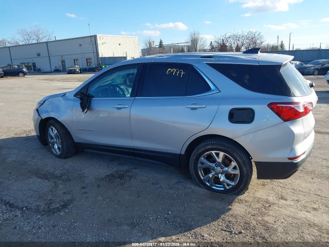 2GNAXKEX0J6154662 Chevrolet EQUINOX LT