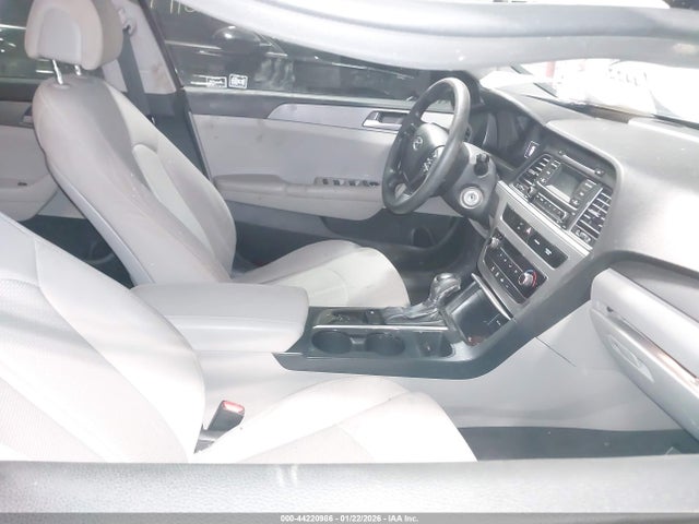 Продаж на аукціоні авто 2015 Hyundai Sonata Se, vin: 5NPE24AF2FH246392, номер лоту: 44220986