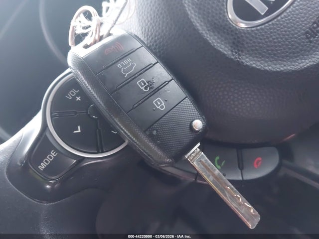 KIA SOUL + 2015 KNDJP3A59F7763159 Image 11