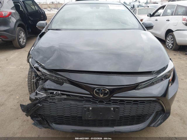 JTNK4RBE0K3069441 Toyota COROLLA SE