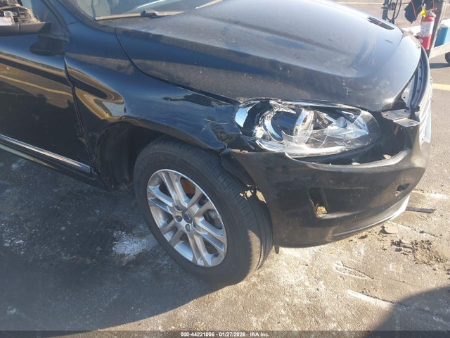 2015 VOLVO XC60 YV440MDJ4F2734579 Photo 5