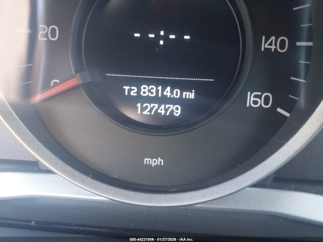 2015 VOLVO XC60 YV440MDJ4F2734579 Photo 6