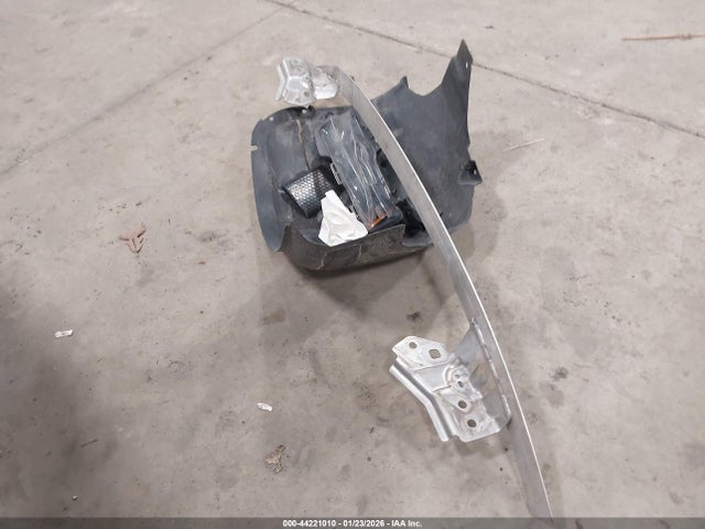 Tesla Model 3 Long Range Dual Motor All-wheel Drive 2022 5YJ3E1EB0NF192205 Image 11