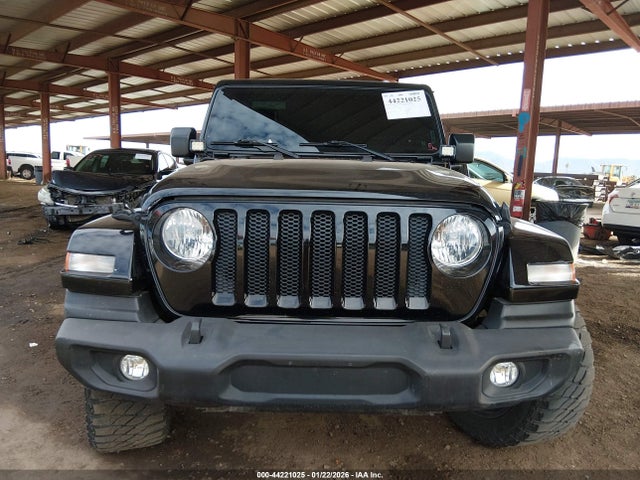 1C4HJXDG7KW526772 Jeep Wrangler Unlimited Sport S 4x4