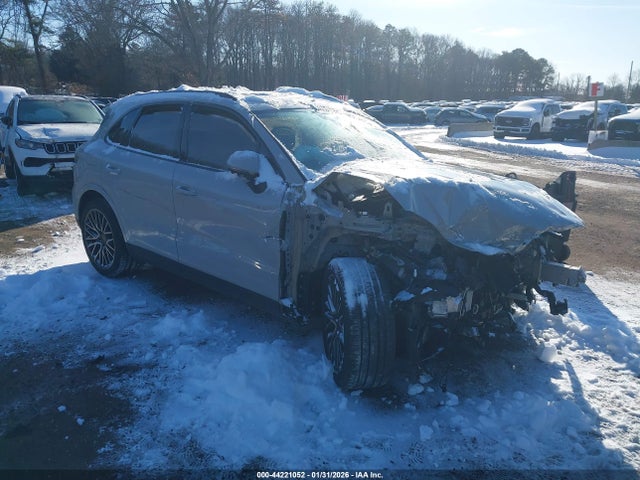 Продажа на аукционе авто 2022 Porsche Cayenne S/s Platinum Edition, vin: WP1AB2AY4NDA32074, номер лота: 44221052