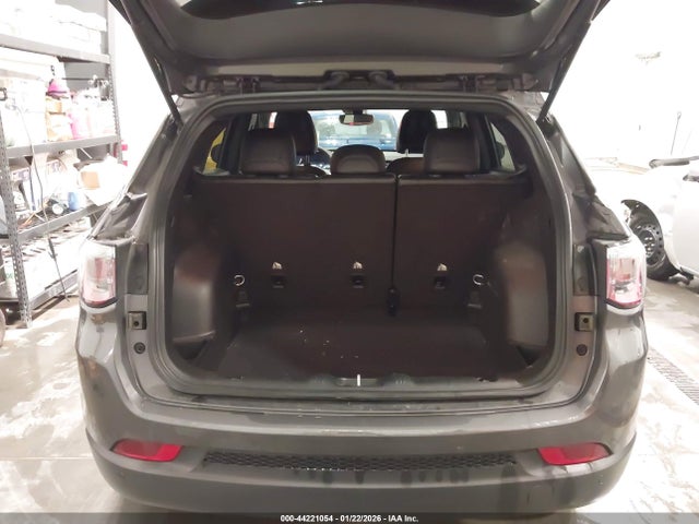 2024 Jeep Compass Limited 4x4 მანქანა იყიდება აუქციონზე, vin: 3C4NJDCN2RT148443, აუქციონის ნომერი: 44221054