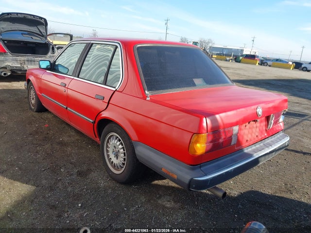 1986 Bmw 325 E მანქანა იყიდება აუქციონზე, vin: WBAAE5403G0986709, აუქციონის ნომერი: 44221063