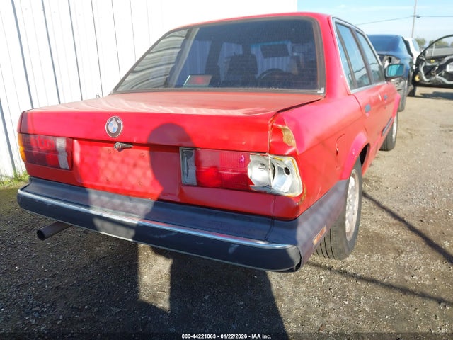 1986 Bmw 325 E მანქანა იყიდება აუქციონზე, vin: WBAAE5403G0986709, აუქციონის ნომერი: 44221063