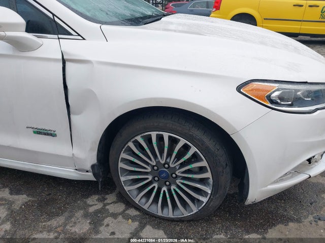 3FA6P0PU7JR145266 Ford Fusion Energi Se Luxury