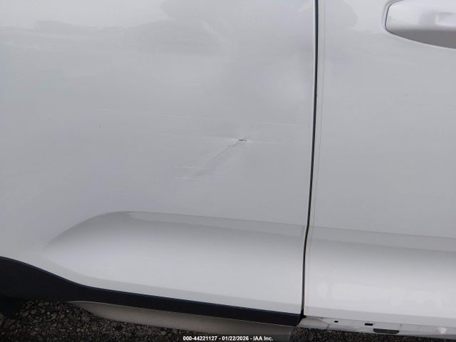 2021 Volvo Xc40 T5 R-design მანქანა იყიდება აუქციონზე, vin: YV4162UM3M2394113, აუქციონის ნომერი: 44221127