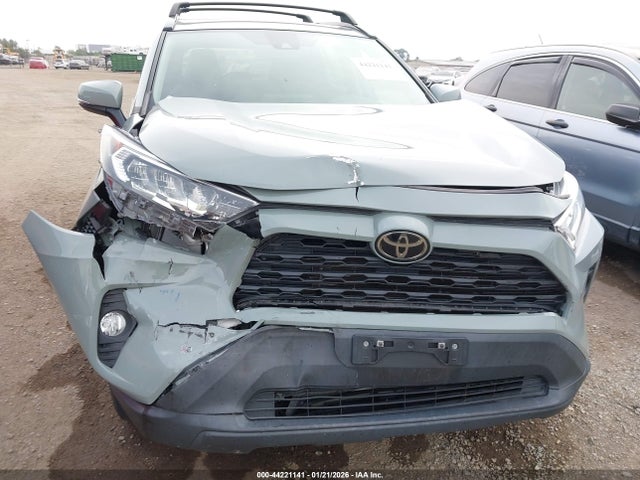 Toyota Rav4 Xle Premium 2021 2T3C1RFV2MW144152 Image 6