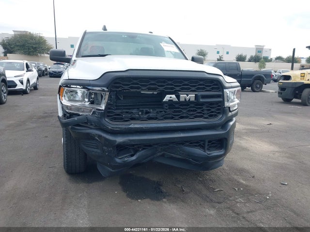 3C6MR4AJ6NG296450 RAM 2500 Tradesman 4x2 8&#039; Box