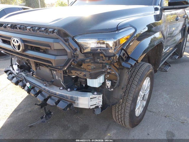 44221173 :رقم المزاد ، 3TMLB5JN0RM007717 vin ، 2024 Toyota Tacoma Sr5 مزاد بيع