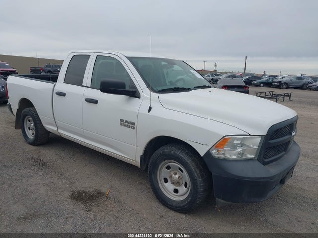 2017 RAM 1500 1C6RR6FG2HS542566