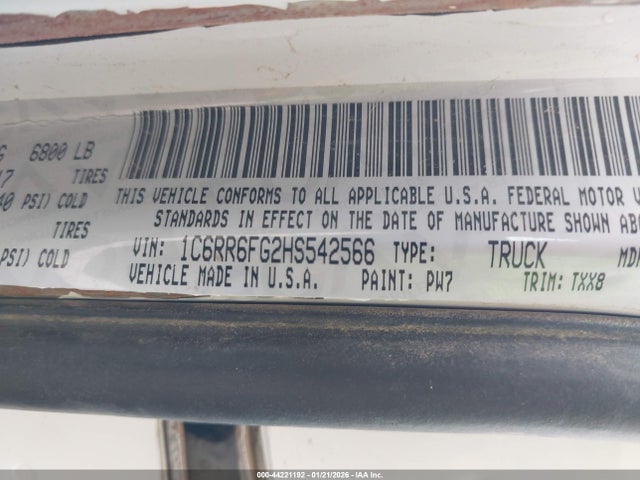 2017 RAM 1500 1C6RR6FG2HS542566 Photo 8