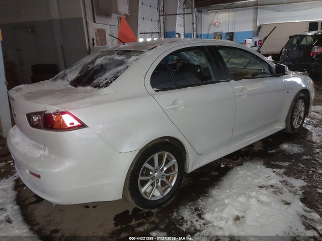 2016 MITSUBISHI LANCER JA32V2FW0GU002978 Photo 3