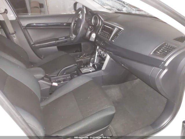 2016 MITSUBISHI LANCER JA32V2FW0GU002978 Photo 4