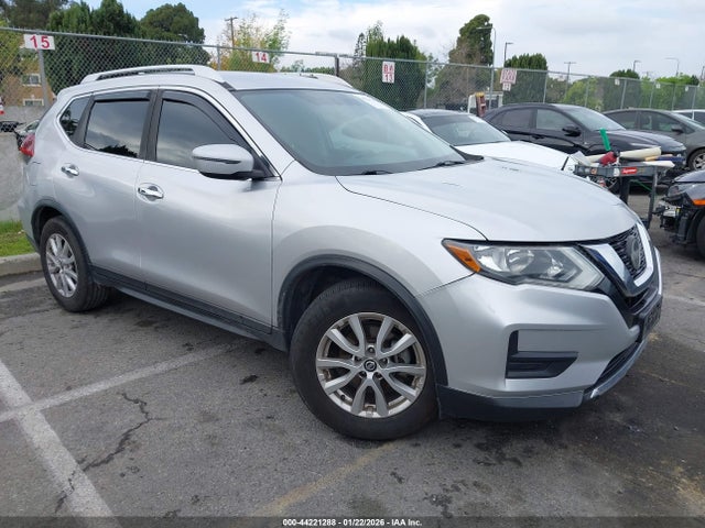 Nissan ROGUE SV 2018 KNMAT2MT2JP510385 zdjęcie główne