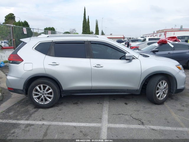 Nissan ROGUE SV 2018 KNMAT2MT2JP510385 Image 13