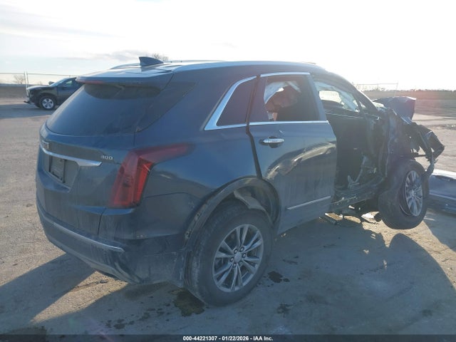 2021 CADILLAC XT5 1GYKNDRS7MZ155131 Photo 3