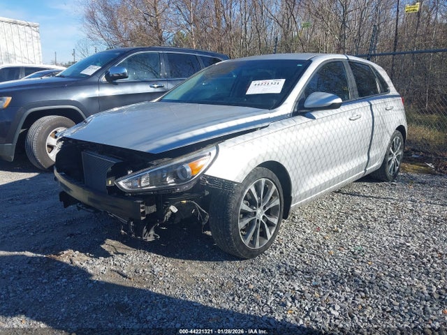 KMHH35LE5JU041261 Hyundai ELANTRA GT