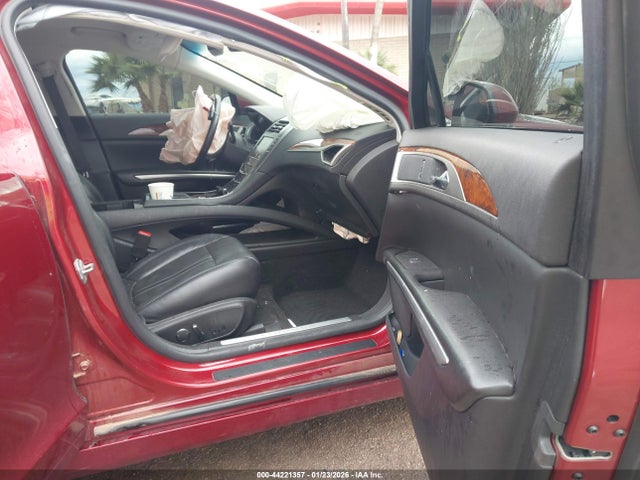 Lincoln MKZ 2014 3LN6L2GK7ER801922 Image 5