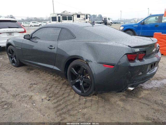 2013 CHEVROLET CAMARO 2G1FE1E3XD9107727 Photo 2