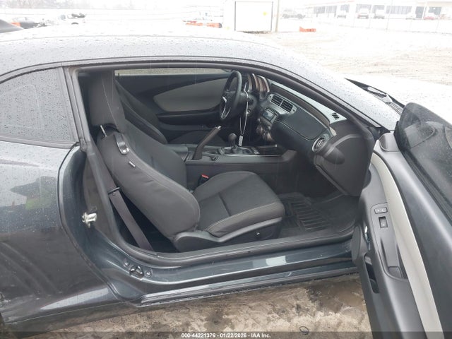 2013 CHEVROLET CAMARO 2G1FE1E3XD9107727 Photo 4