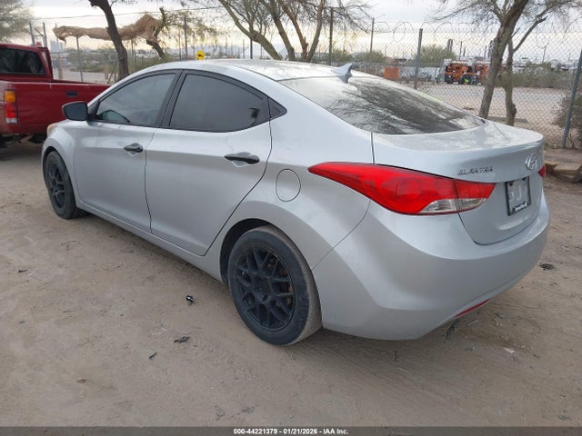 2013 HYUNDAI ELANTRA 5NPDH4AE2DH343543 Photo 2