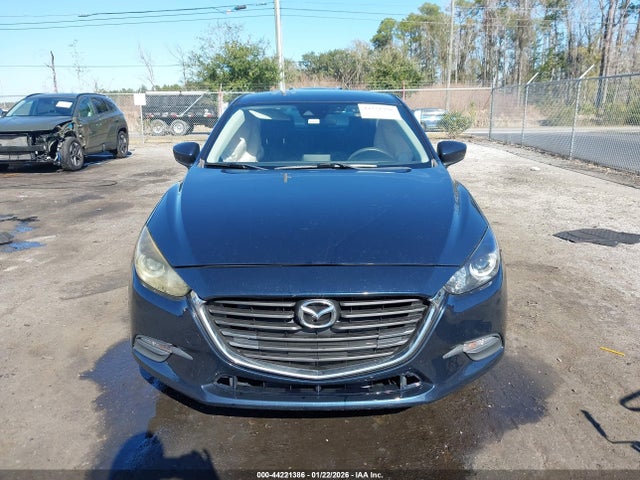 Продаж на аукціоні авто 2018 Mazda Mazda3 Sport, vin: 3MZBN1U74JM171482, номер лоту: 44221386