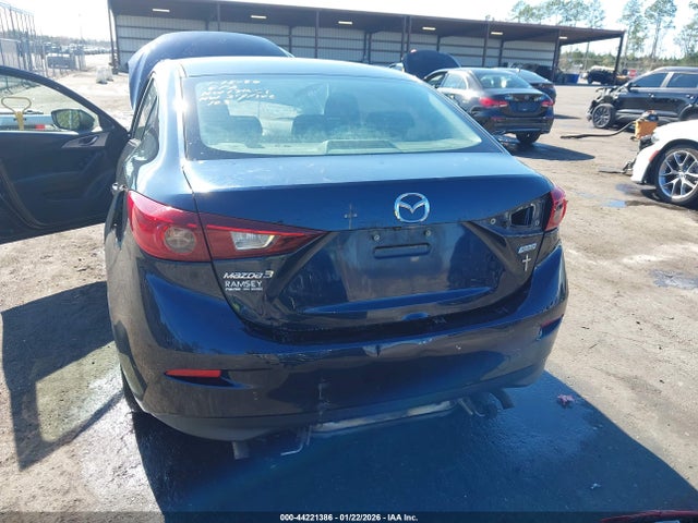 Продаж на аукціоні авто 2018 Mazda Mazda3 Sport, vin: 3MZBN1U74JM171482, номер лоту: 44221386