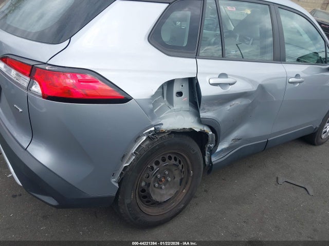 7MUAAABG4NV038889 Toyota Corolla Cross L