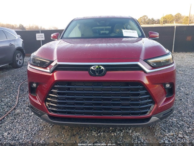 Toyota Grand Highlander Limited 2026 5TDAAAA50TS038296 Image 12
