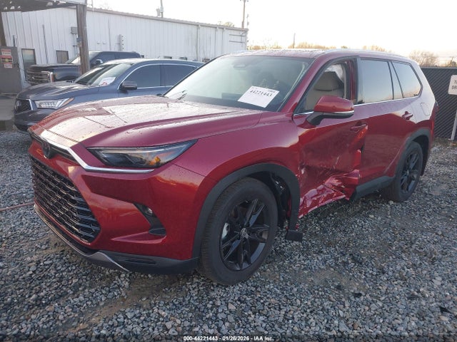 Toyota Grand Highlander Limited 2026 5TDAAAA50TS038296 Image 2