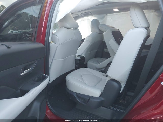 Toyota Grand Highlander Limited 2026 5TDAAAA50TS038296 Image 8
