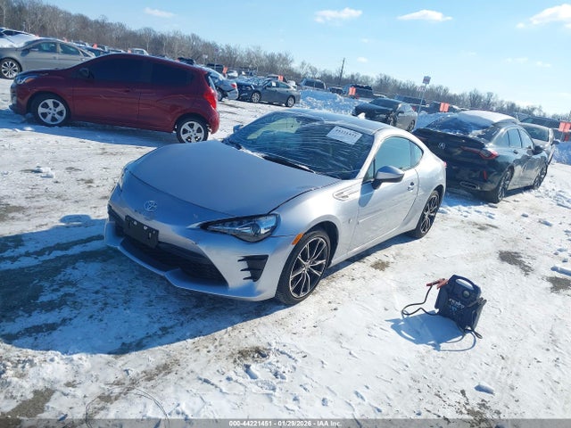 2019 TOYOTA 86 JF1ZNAA14K8700622 Photo 1