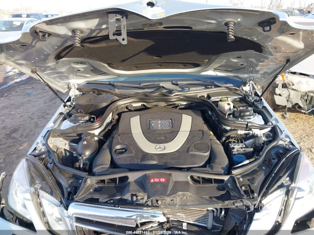 2011 MERCEDES-BENZ E 550 WDDHF9AB9BA294944 Photo 9