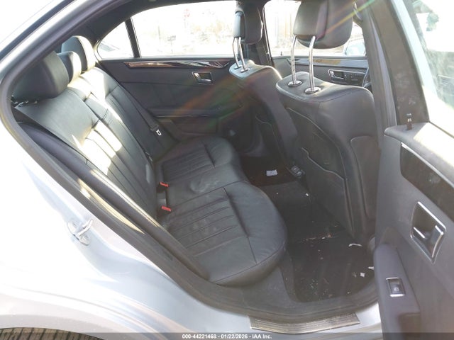 2011 MERCEDES-BENZ E 550 WDDHF9AB9BA294944 Photo 7