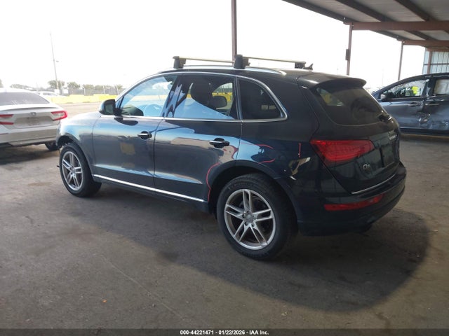 2017 AUDI Q5 WA1C2AFP5HA075424 Photo 2