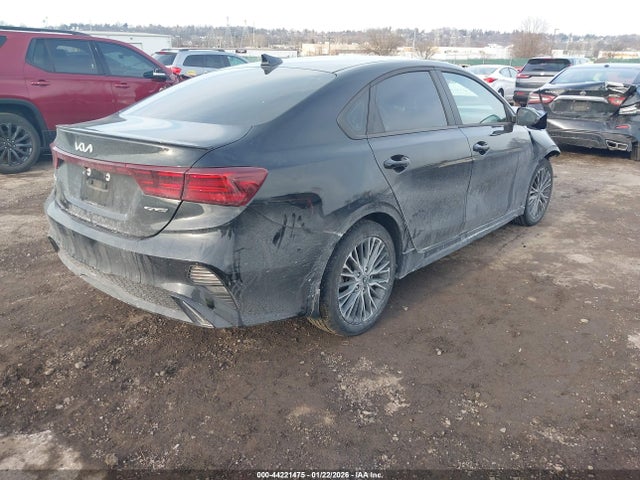 3KPF54ADXNE490918 KIA Forte Gt-line