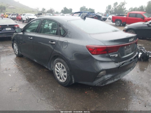 3KPF24AD6PE569997 KIA FORTE LX
