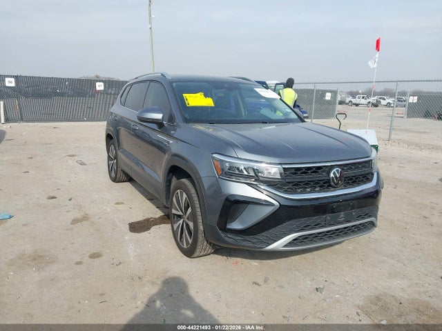 Продаж на аукціоні авто 2024 Volkswagen Taos 1.5t Se, vin: 3VVSX7B29RM123514, номер лоту: 44221493