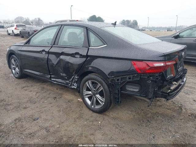 2022 VOLKSWAGEN JETTA 3VW7M7BU4NM023150 Photo 2